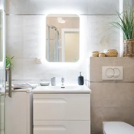 Parkland Apartment - Loftaffair Kraków Zewnętrze zdjęcie