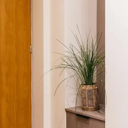 Parkland Apartment - Loftaffair Kraków Zewnętrze zdjęcie